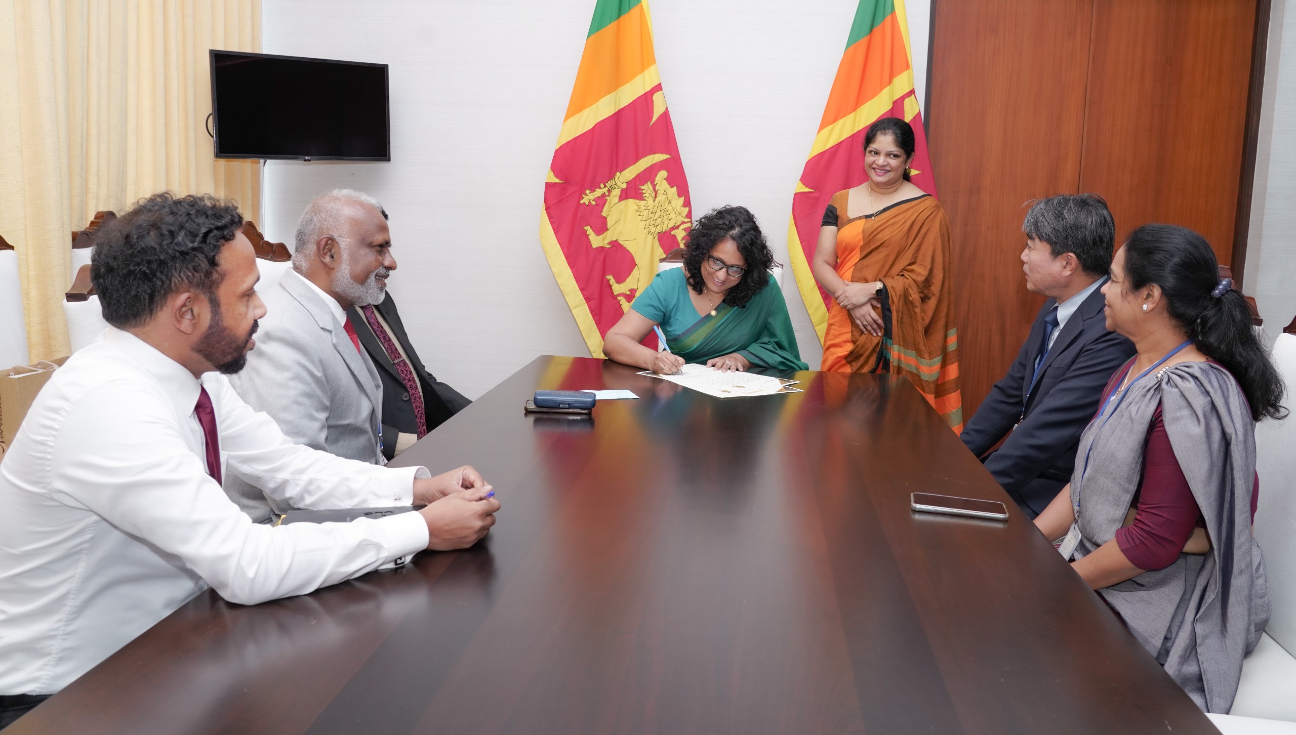 WhatsApp_Image_2025-12-18_at_20.49.133.j