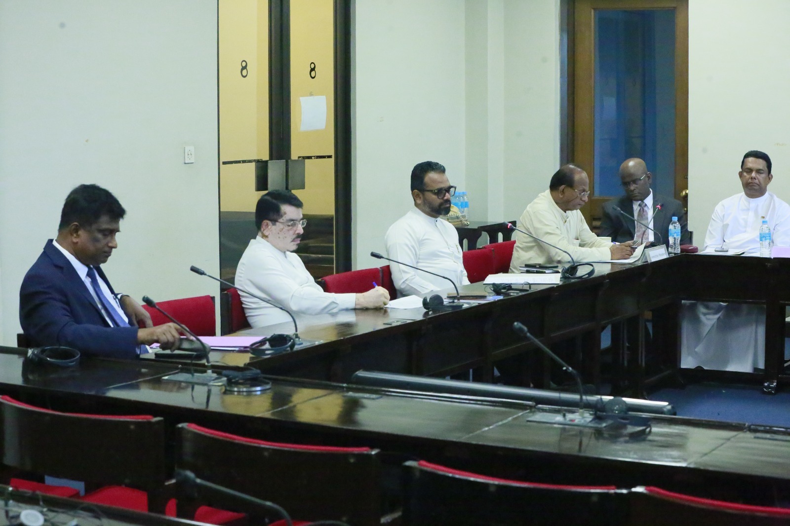 f12a81c3-8eca-4aad-a238-1a9a8145b21e__1_