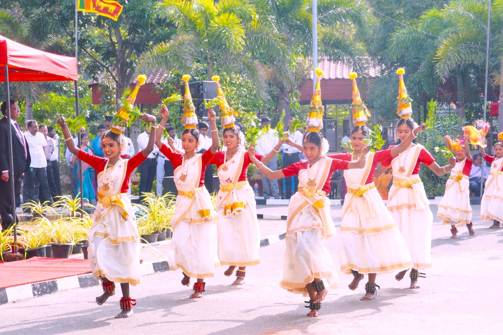 adab124f-a5e4-47bc-8ba5-c9f2cf65c203.jpe