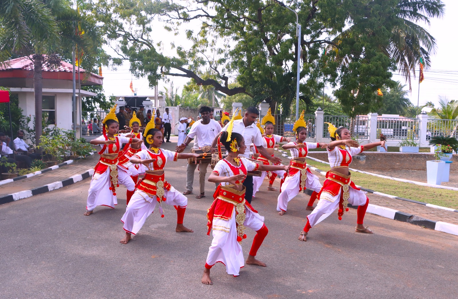 f87518ff-1ac4-40f8-a8bd-2f749ea171e0.jpe