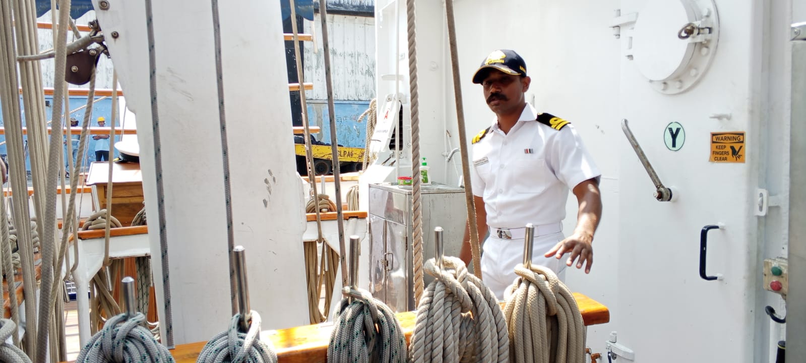 WhatsApp_Image_2026-03-06_at_15.42.41.jp