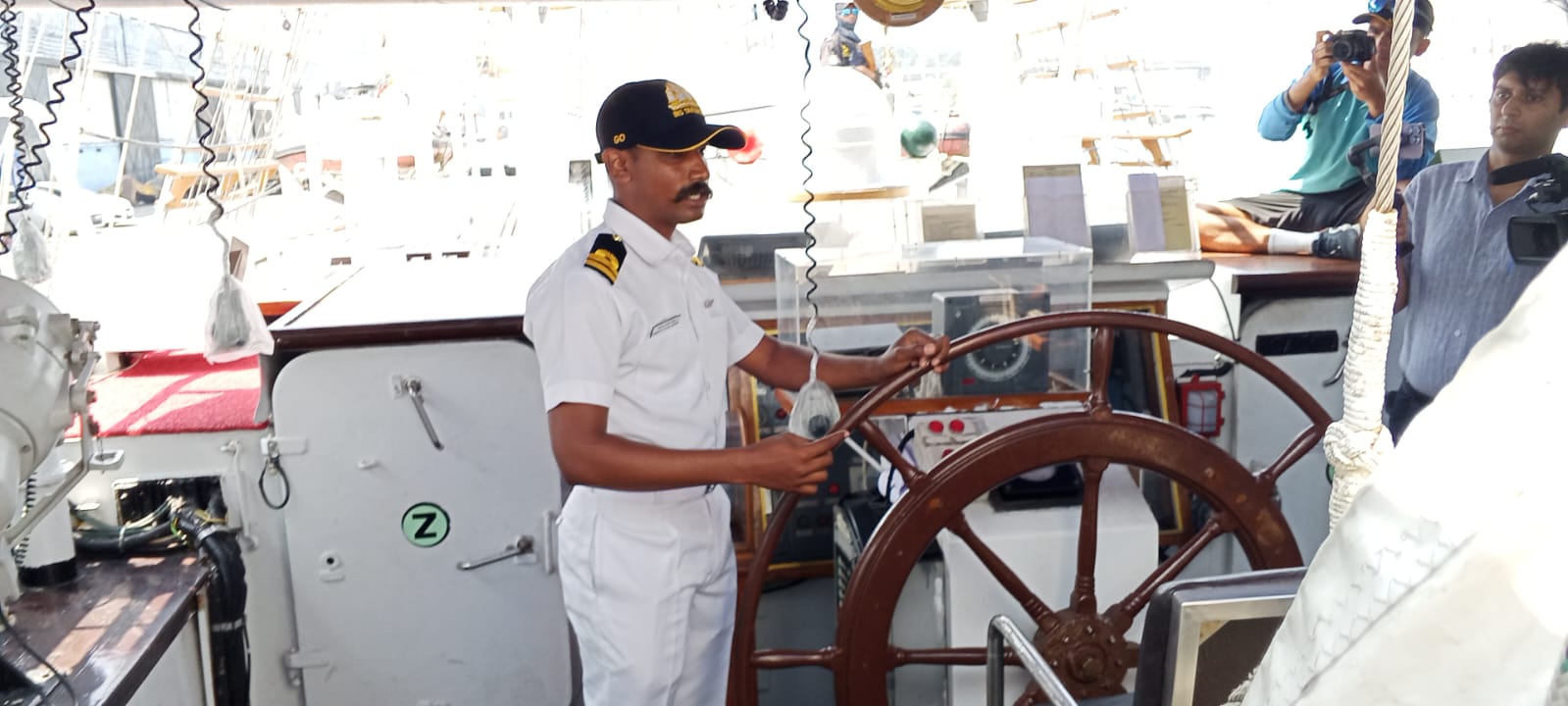 WhatsApp_Image_2026-03-06_at_15.42.39.jp