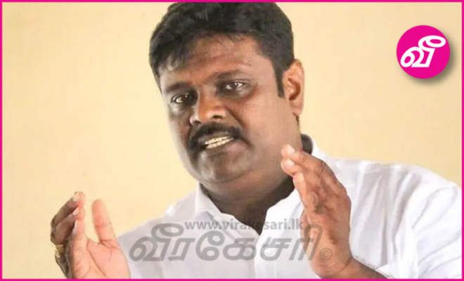 கொரோனாவால் இறந்த இஸ்லாமியர்களை அவரவர் பிரதேசங்களில் அடக்கம் செய்ய அனுமதிக்க வேண்டும் என்கிறார் சார்ள்ஸ் நிர்மலநாதன் | Virakesari.lk